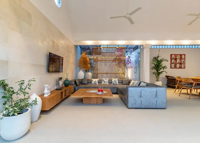 ヴィラ Elea - Bright & Modern 2br In With Private Pool And Sunset Rooftop スミニャック