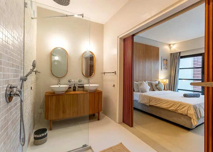 Elea - Bright & Modern 2br In With Private Pool And Sunset Rooftop ヴィラ