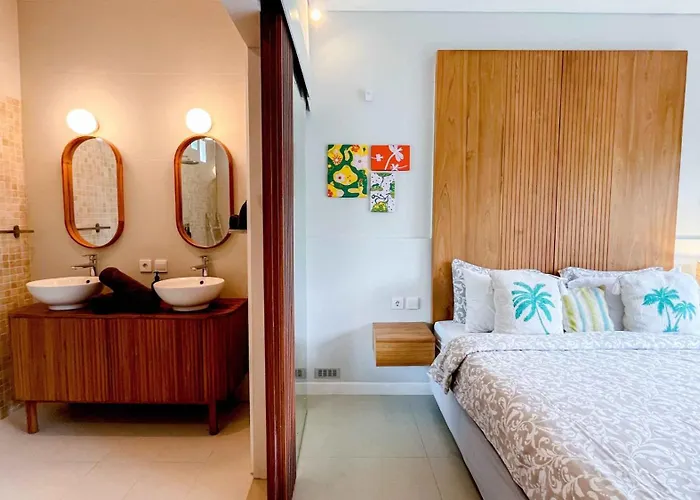 Elea - Bright & Modern 2br In With Private Pool And Sunset Rooftop ヴィラ *